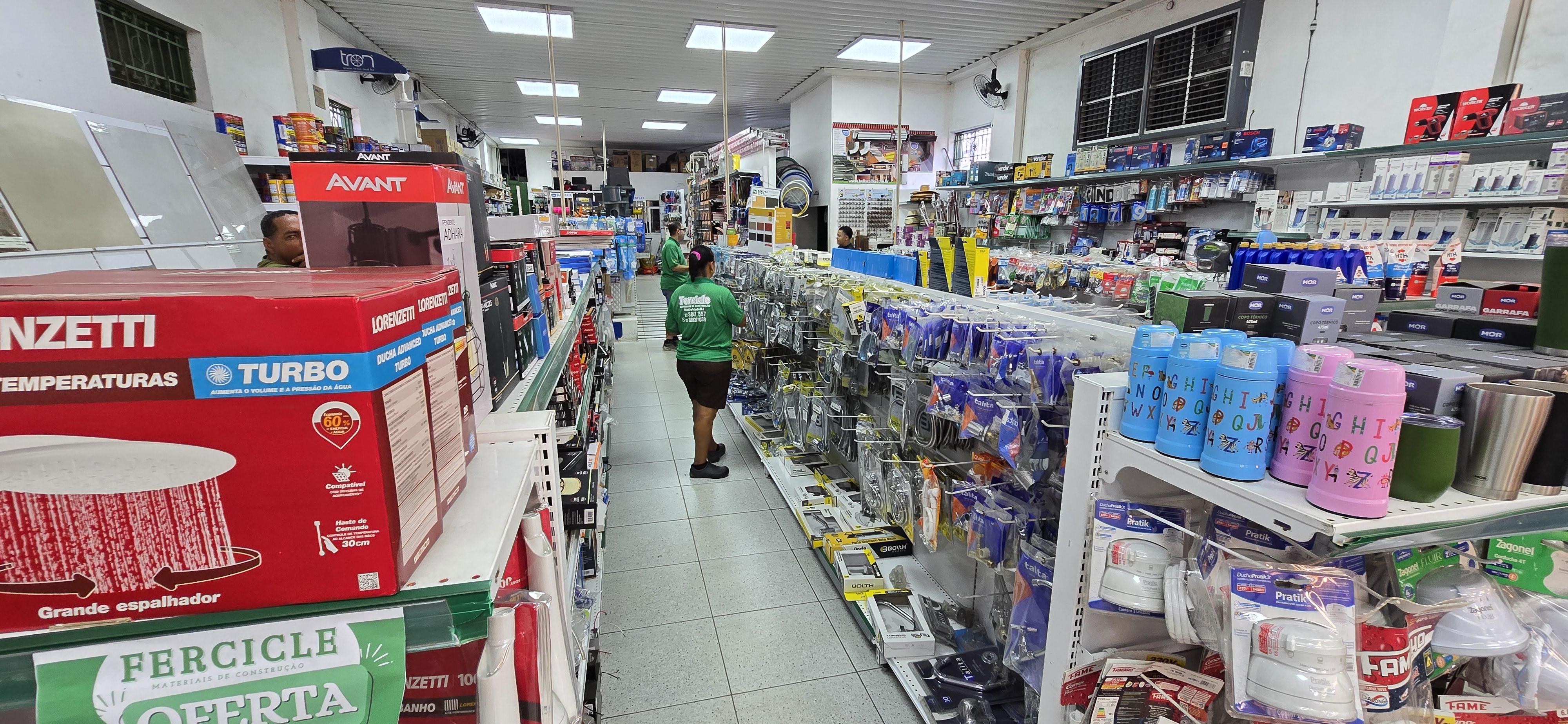 Atendimento na loja Fercicle